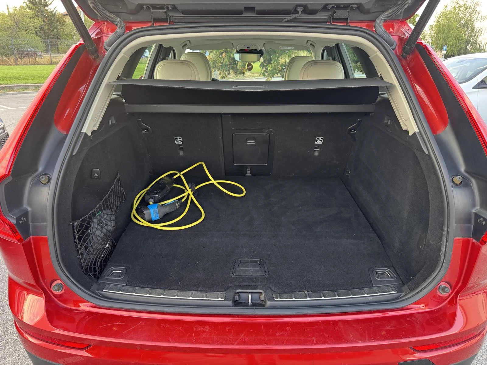 Volvo XC60 T8  PLUG-IN AWD, снимка 11 - Автомобили и джипове - 55898652