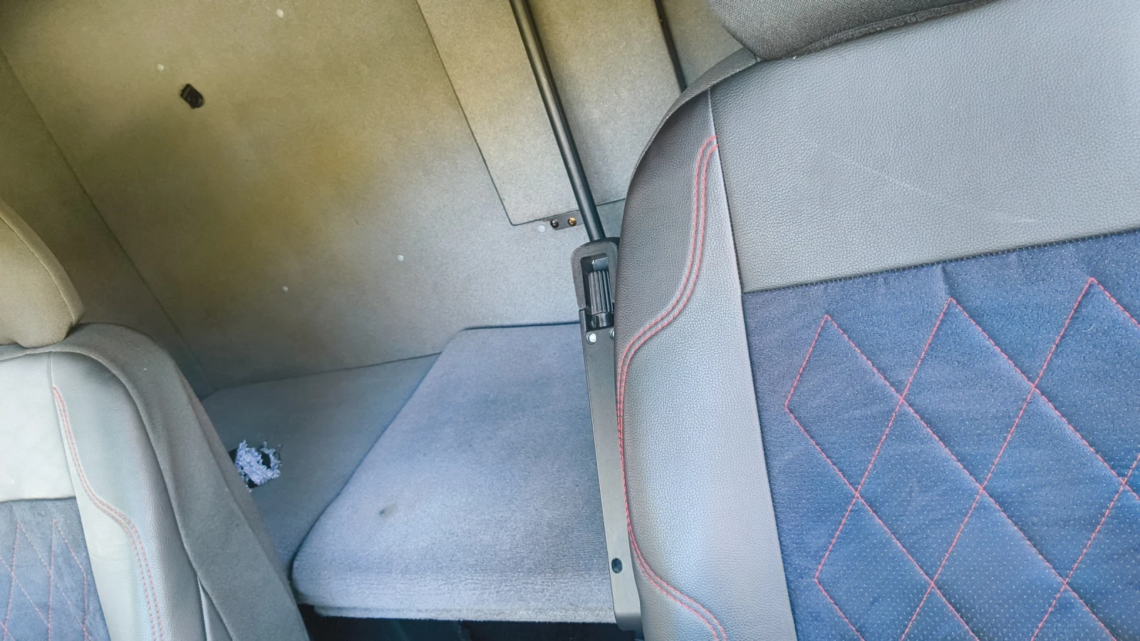 Iveco 35S18 2019 г, Двойна кабина 10 пал.автом.Hi tec Борд 245, снимка 6 - Бусове и автобуси - 54395314