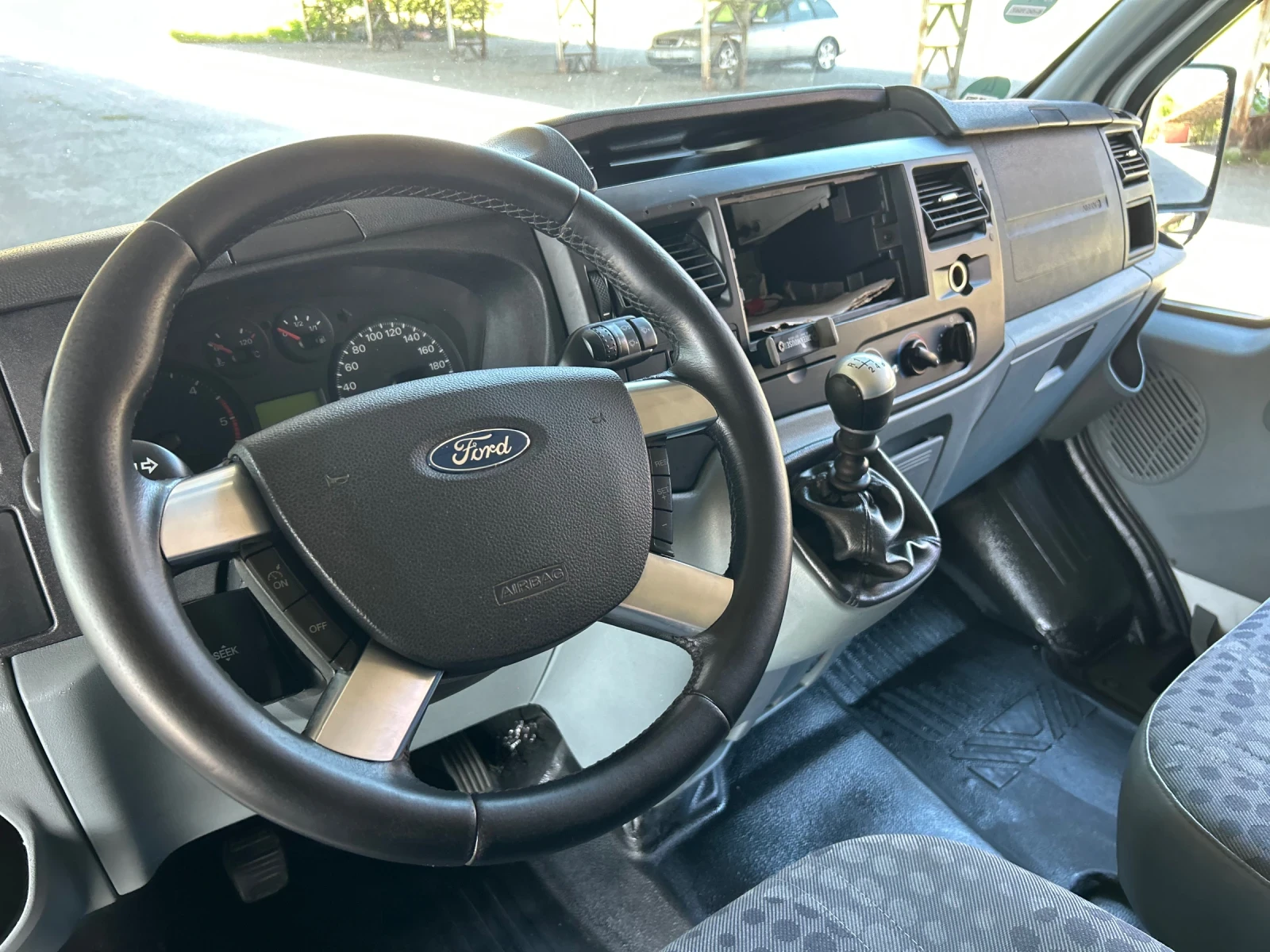 Ford Transit 2.2CRDI �������� 9����� 6�������� �������� | Mobile.bg � ����������� 15