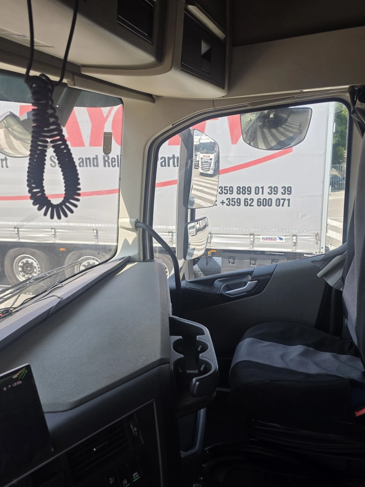 Volvo Fh, снимка 4 - Камиони - 55704049