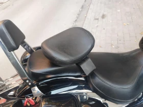     Suzuki Intruder