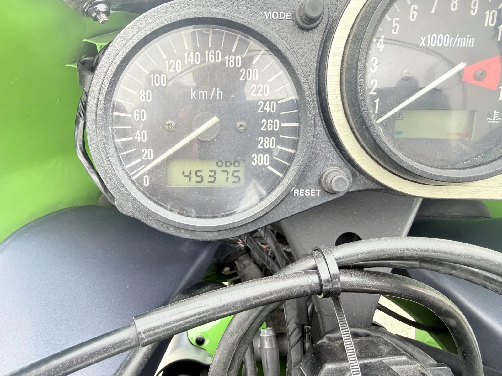 Kawasaki Zxr ZX9R, снимка 16 - Мотоциклети и мототехника - 56244789
