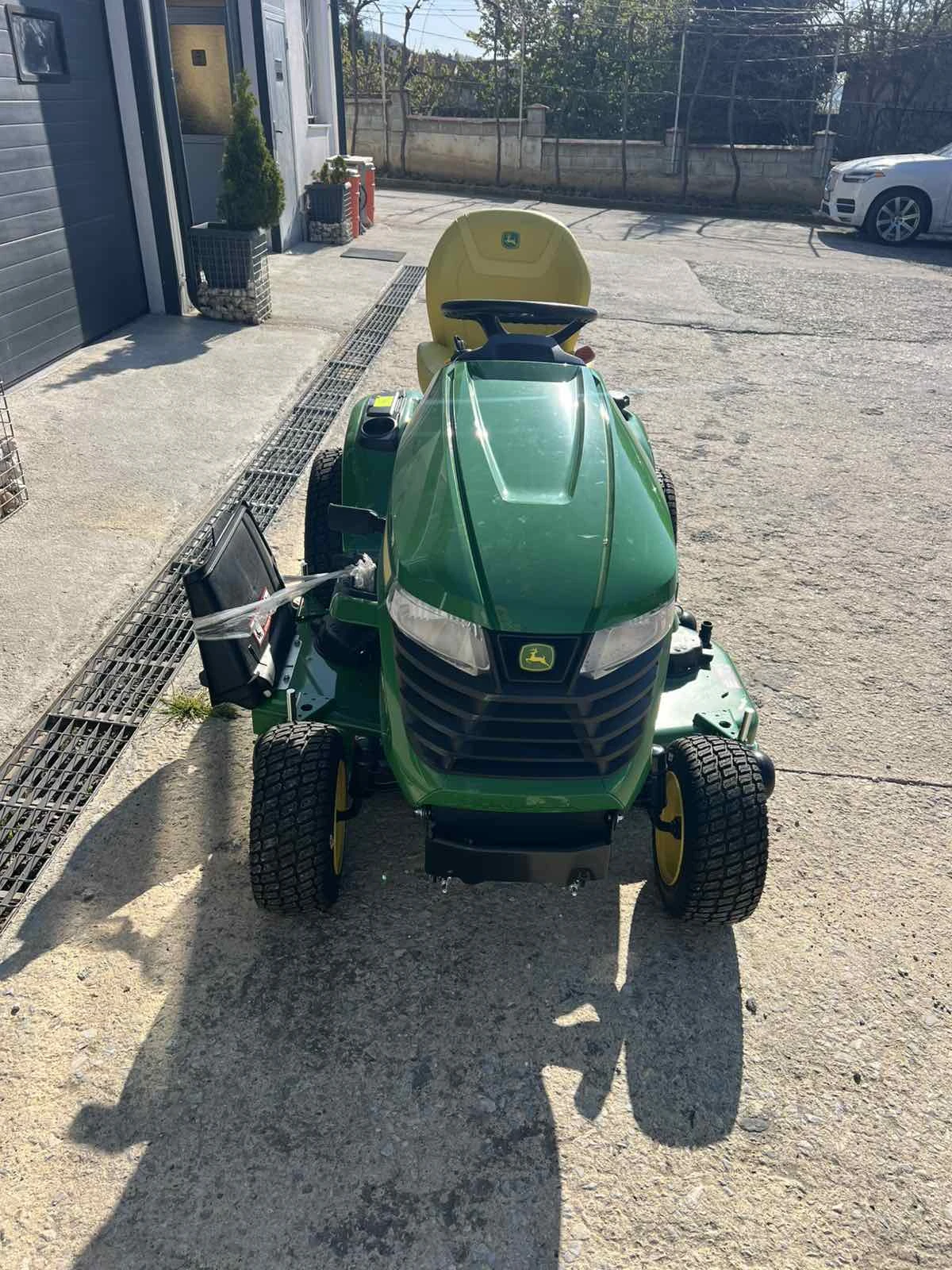 Трактор John Deere X394 - изображение 7