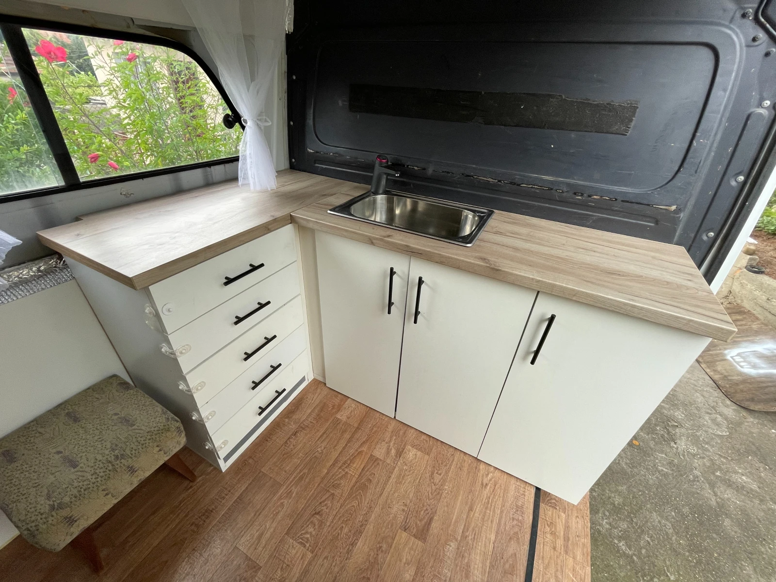 Кемпер Mercedes-Benz Sprinter 311 - изображение 8