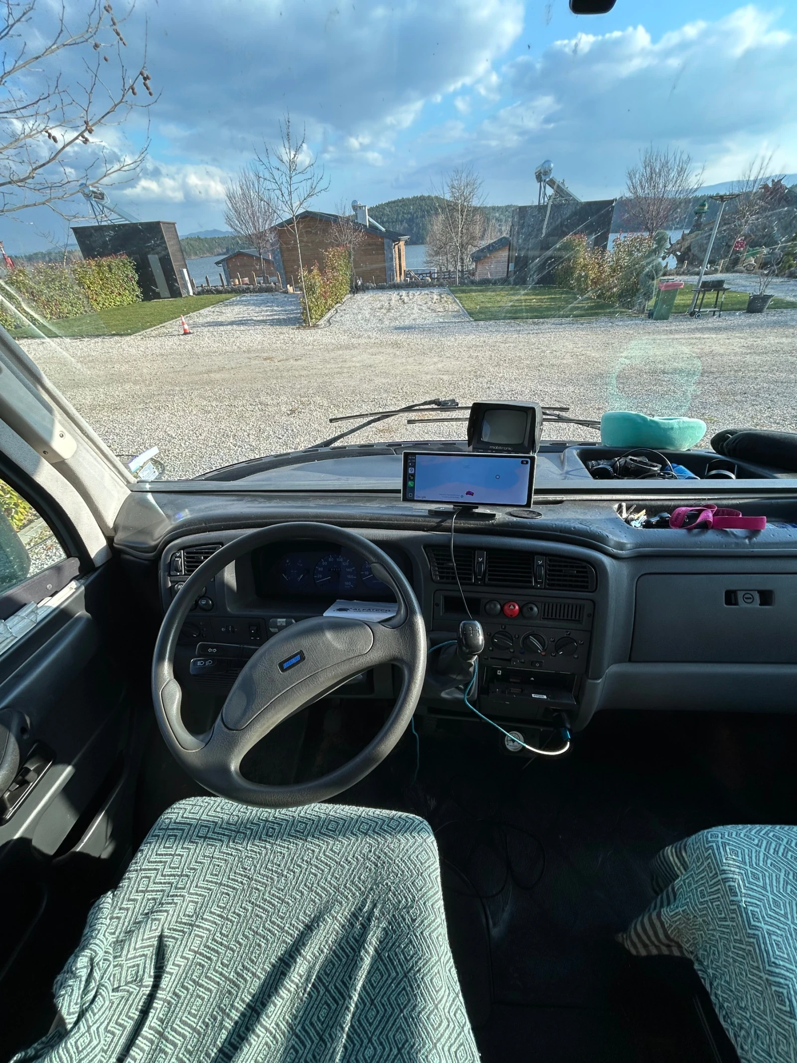 ������ Knaus 2003 | Mobile.bg � ����������� 9