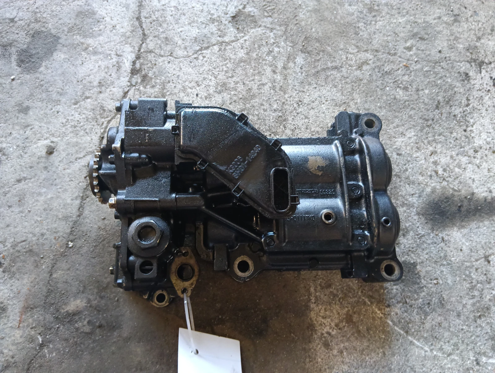 маслена помпа 2.2D SKYACTIVE SH01117K0 SH0114240 Mazda CX 5