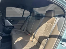 BMW 520 d xDrive = M-Sport = Гаранция, снимка 12