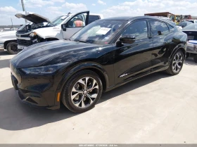 Ford Mustang Mach-E Premium, снимка 2