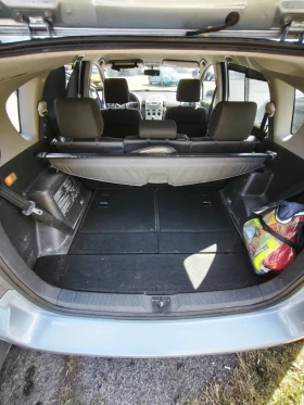 Toyota Corolla verso, снимка 12