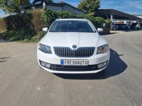 Skoda Octavia 1.6, снимка 1