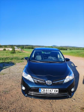 Обява за продажба на Toyota Verso 2.0 D4D ~11 500 лв. - изображение 1