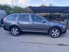 Skoda Octavia Скаут  - 4000 € / 7823.32 лв. - 17180381 2