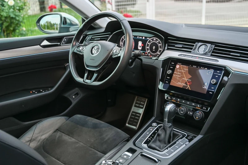 VW Arteon * Digital Cockpit* Panorama* Germany , снимка 15 - Автомобили и джипове - 47109805