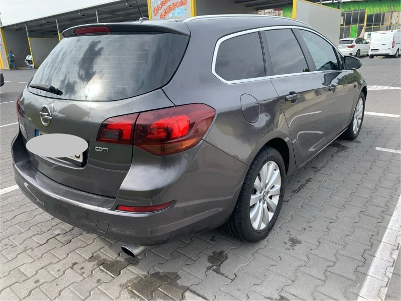 Opel Astra J 1.7 125 к.с., снимка 4 - Автомобили и джипове - 47323153