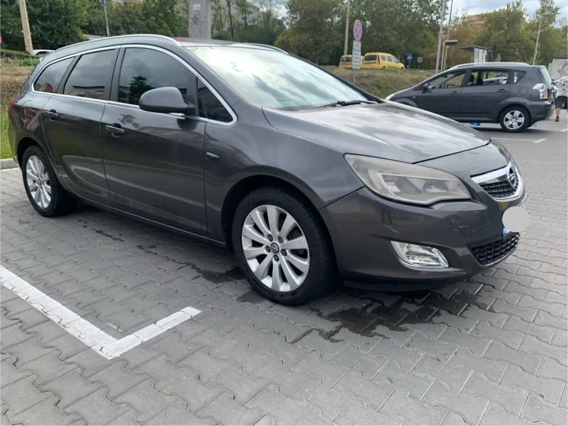 Opel Astra J 1.7 125 к.с., снимка 1 - Автомобили и джипове - 47323153