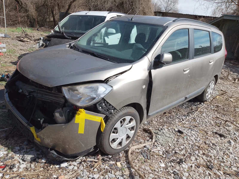 Dacia Lodgy 1.5dci, снимка 8 - Автомобили и джипове - 48048763