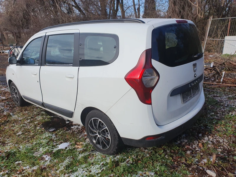 Dacia Lodgy 1.5dci, снимка 6 - Автомобили и джипове - 48048763