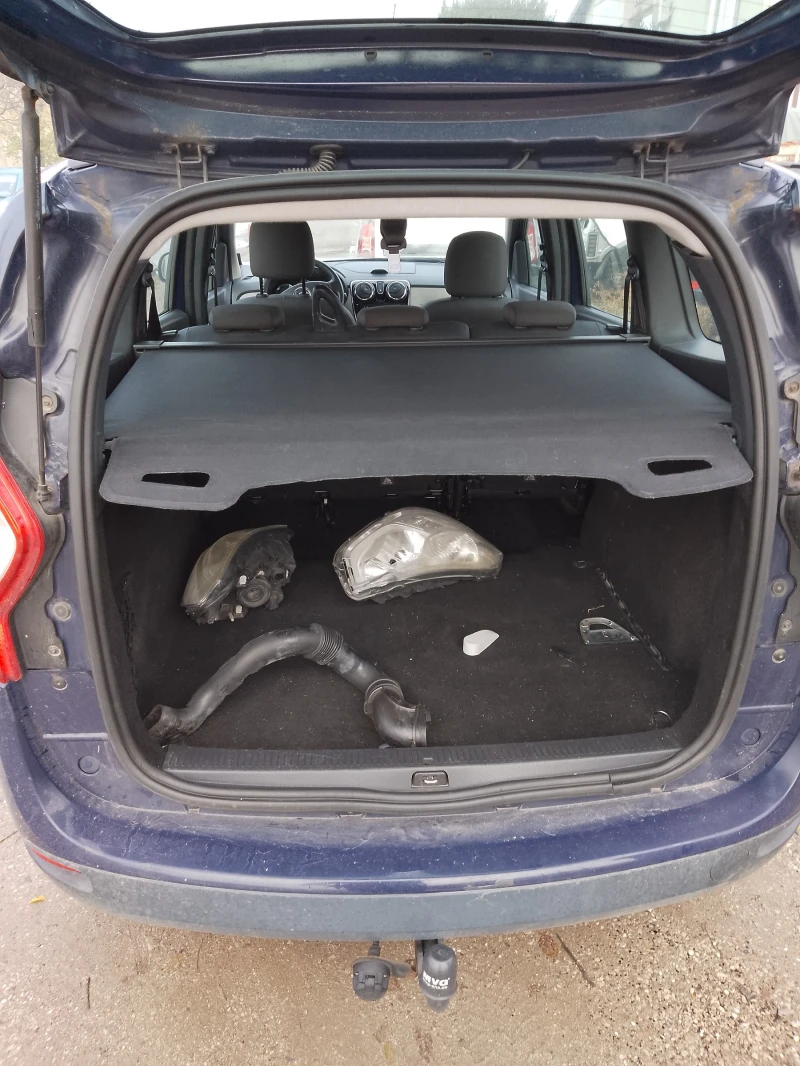 Dacia Lodgy 1.5dci, снимка 10 - Автомобили и джипове - 48048763