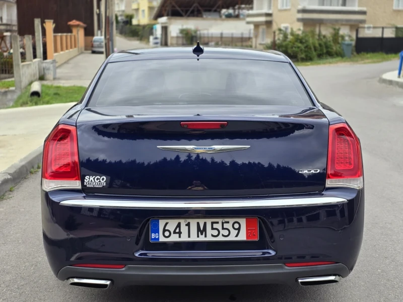 Chrysler 300c 3.6 + LPG, снимка 4 - Автомобили и джипове - 49591172