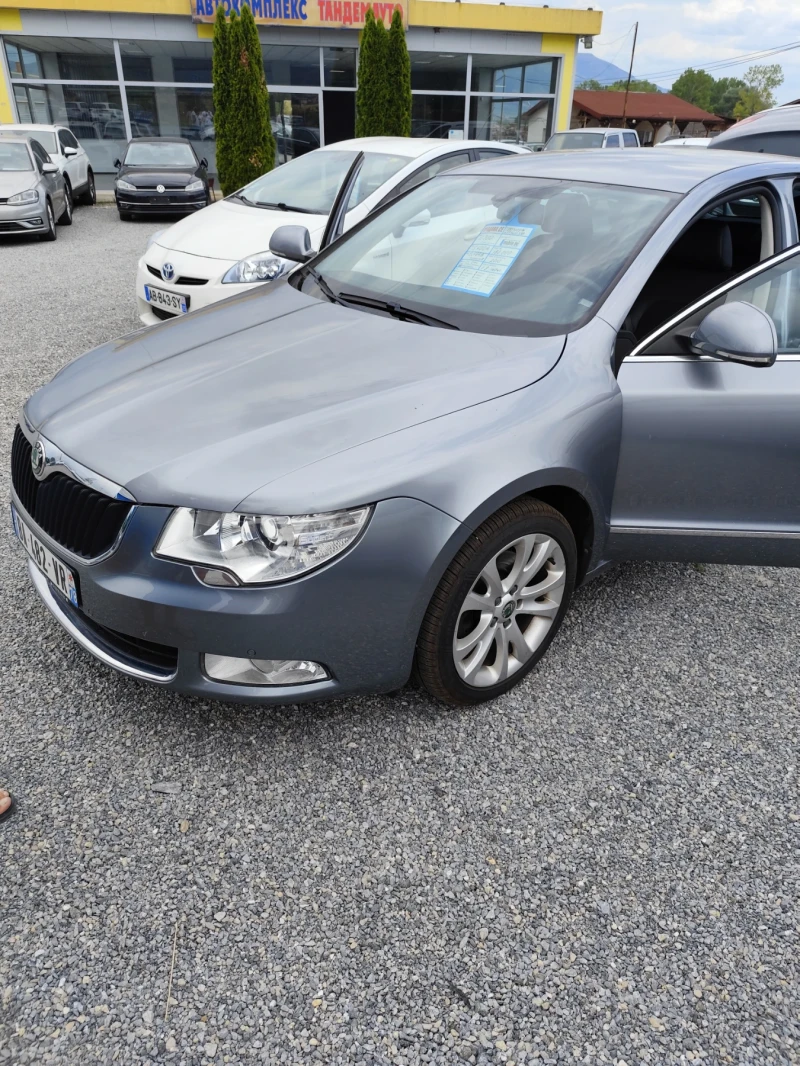 Skoda Superb, снимка 1 - Автомобили и джипове - 49558469