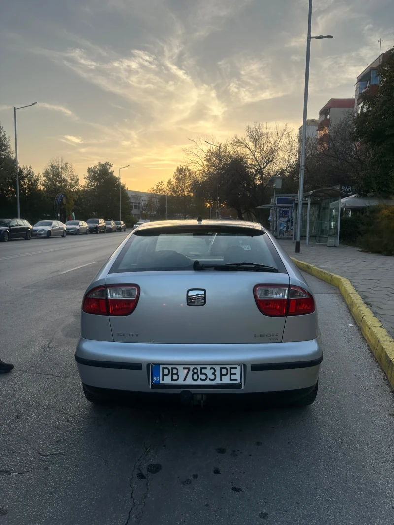 Seat Leon 1.9 TDI, снимка 4 - Автомобили и джипове - 52265830