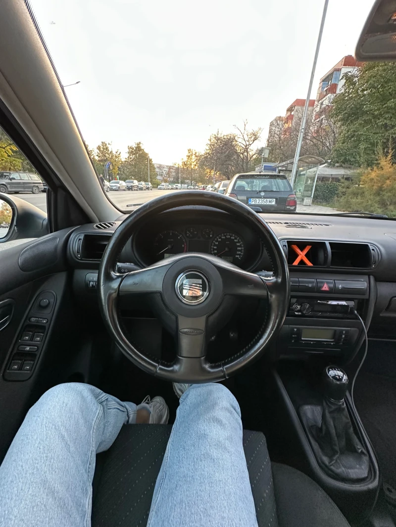 Seat Leon 1.9 TDI, снимка 10 - Автомобили и джипове - 52265830