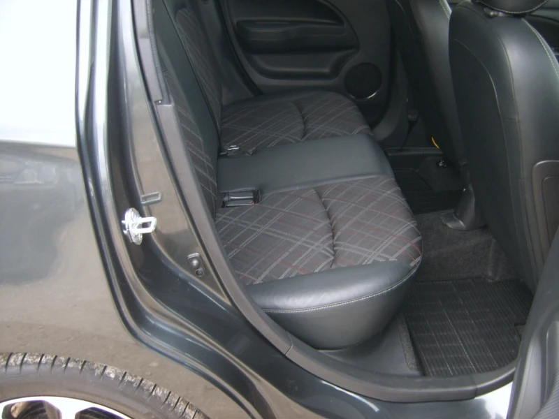 Mitsubishi Space star 1, 2i   diamond, снимка 7 - Автомобили и джипове - 52710599