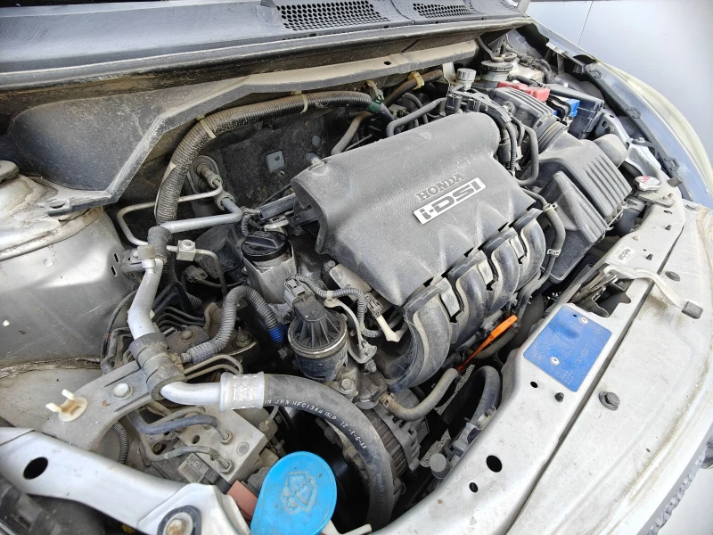 Honda Jazz 1.4i, снимка 13 - Автомобили и джипове - 52862995