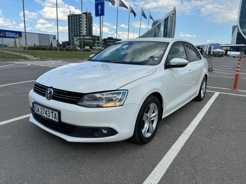 VW Jetta, снимка 2 - Автомобили и джипове - 53112482