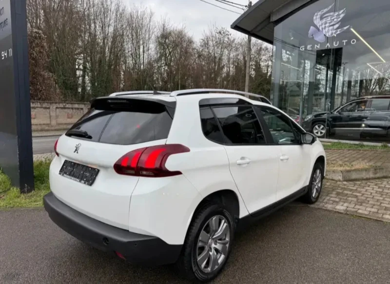 Peugeot 2008 1.6HDI, снимка 4 - Автомобили и джипове - 53395081