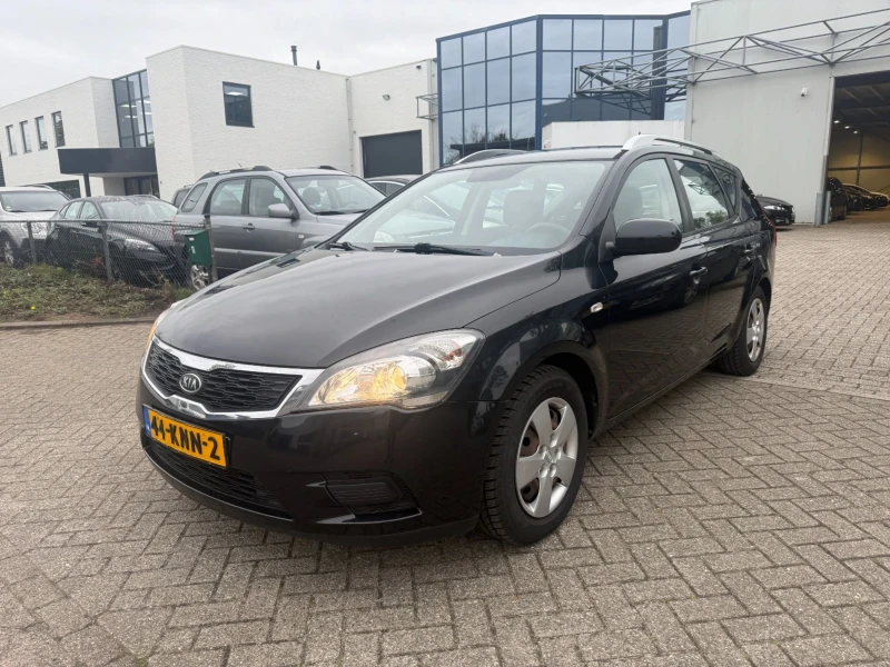 Kia Ceed 1.4 BENZIN - 5588 лв. - 75171288 1