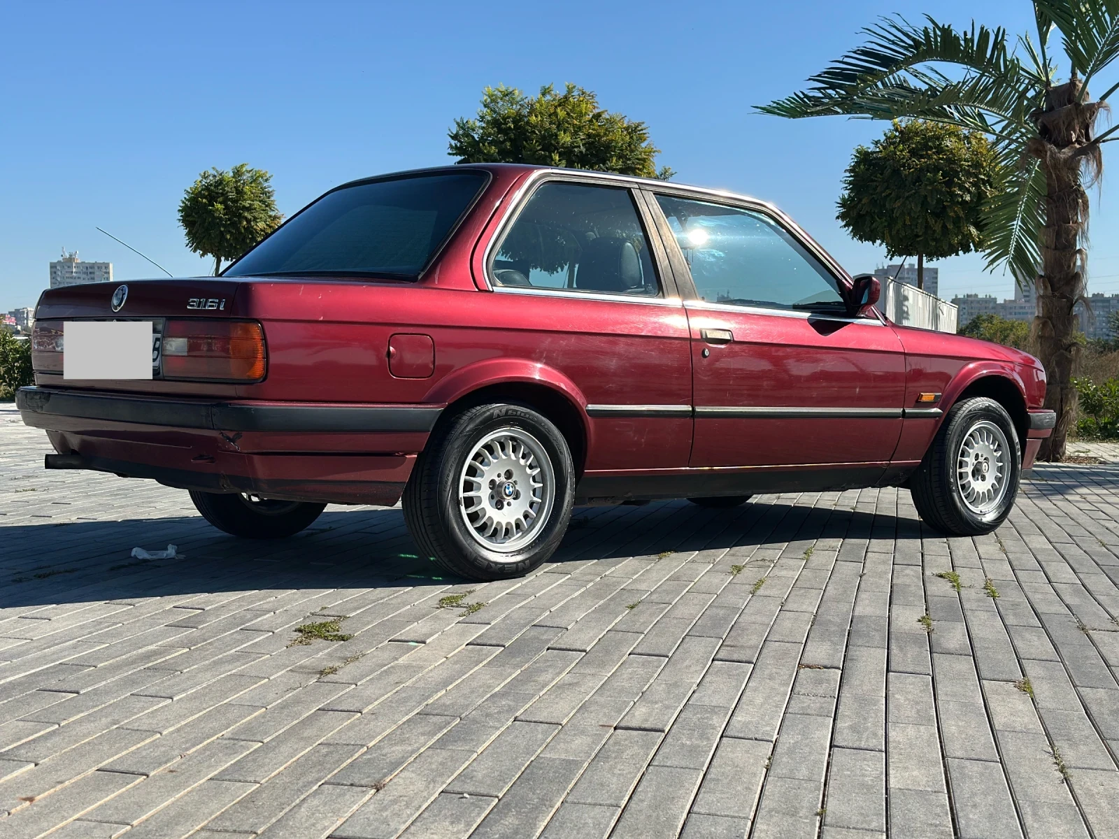 BMW 316 1.6 101 к.с Бензин - изображение 6