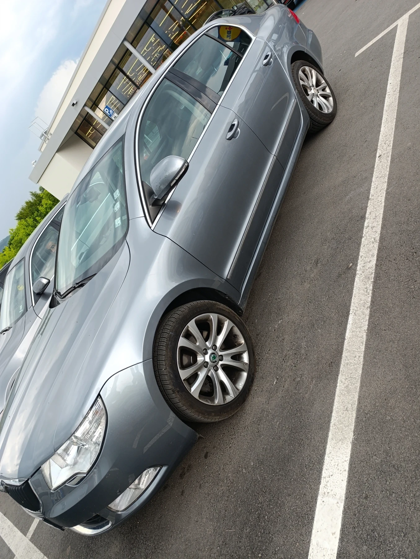 Skoda Superb  - изображение 5