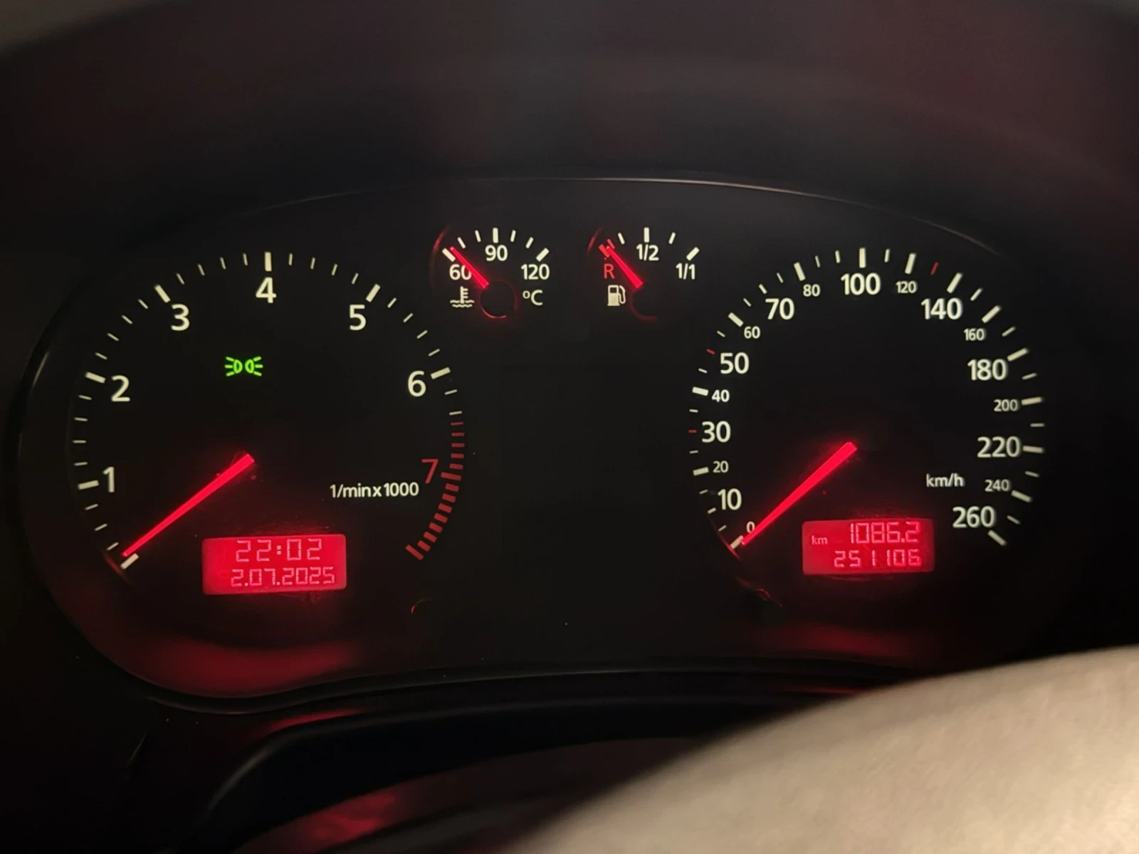Audi A3 1.9 TDI, Подгрев на предни седалки, Чипирана - изображение 9