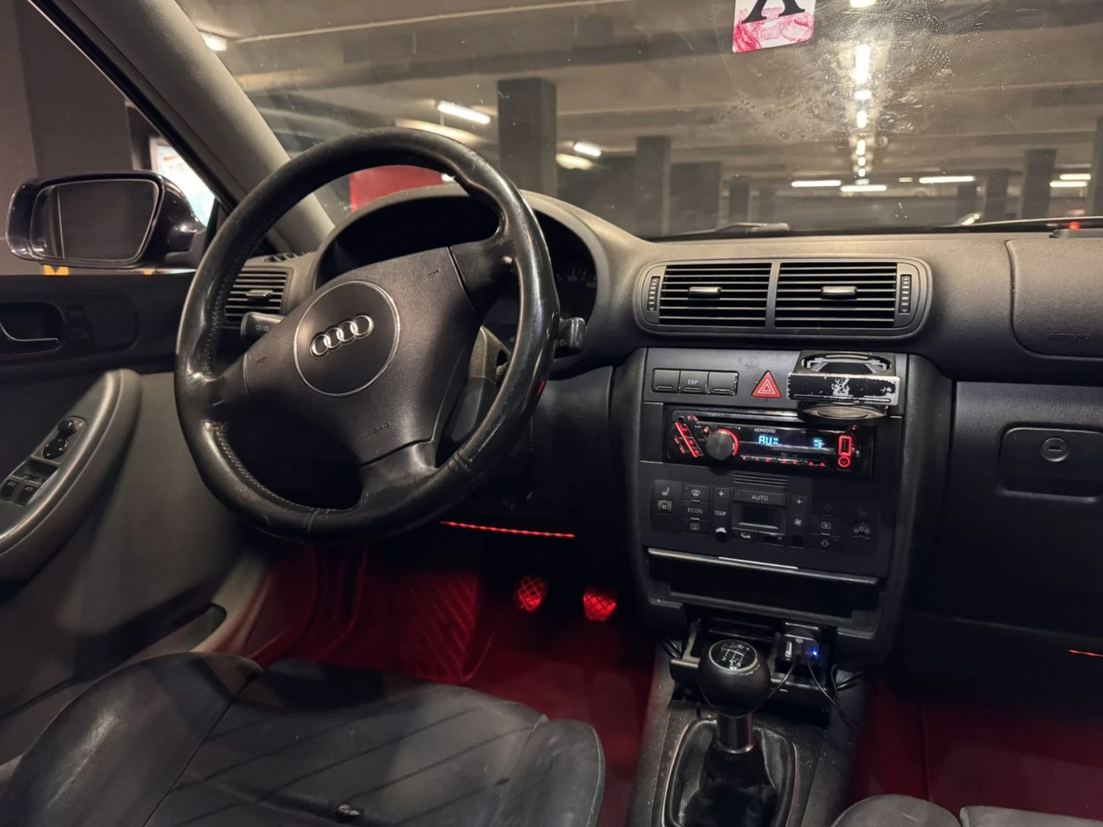 Audi A3 1.9 TDI, Подгрев на предни седалки, Чипирана - изображение 10