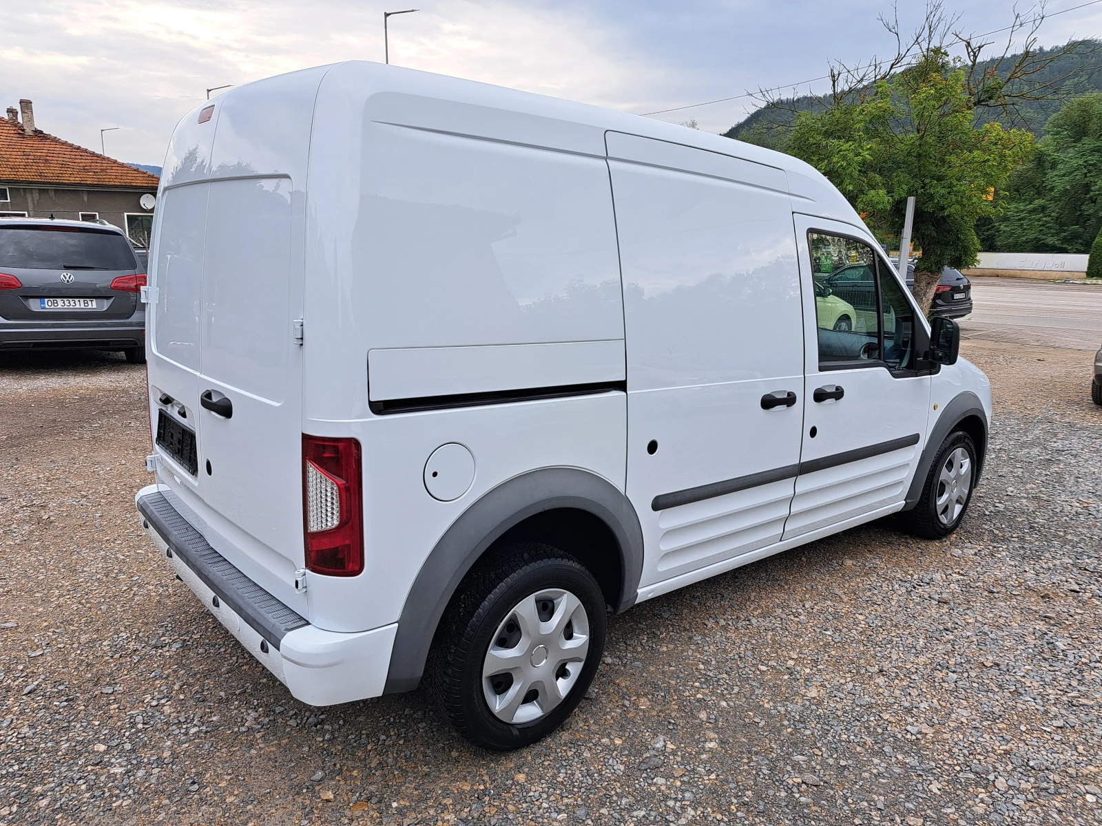 Ford Connect 1.8TDCI* 110PS* MAXI* КЛИМА* 2 СТР.ВРАТИ* ПАРКТР. - изображение 2