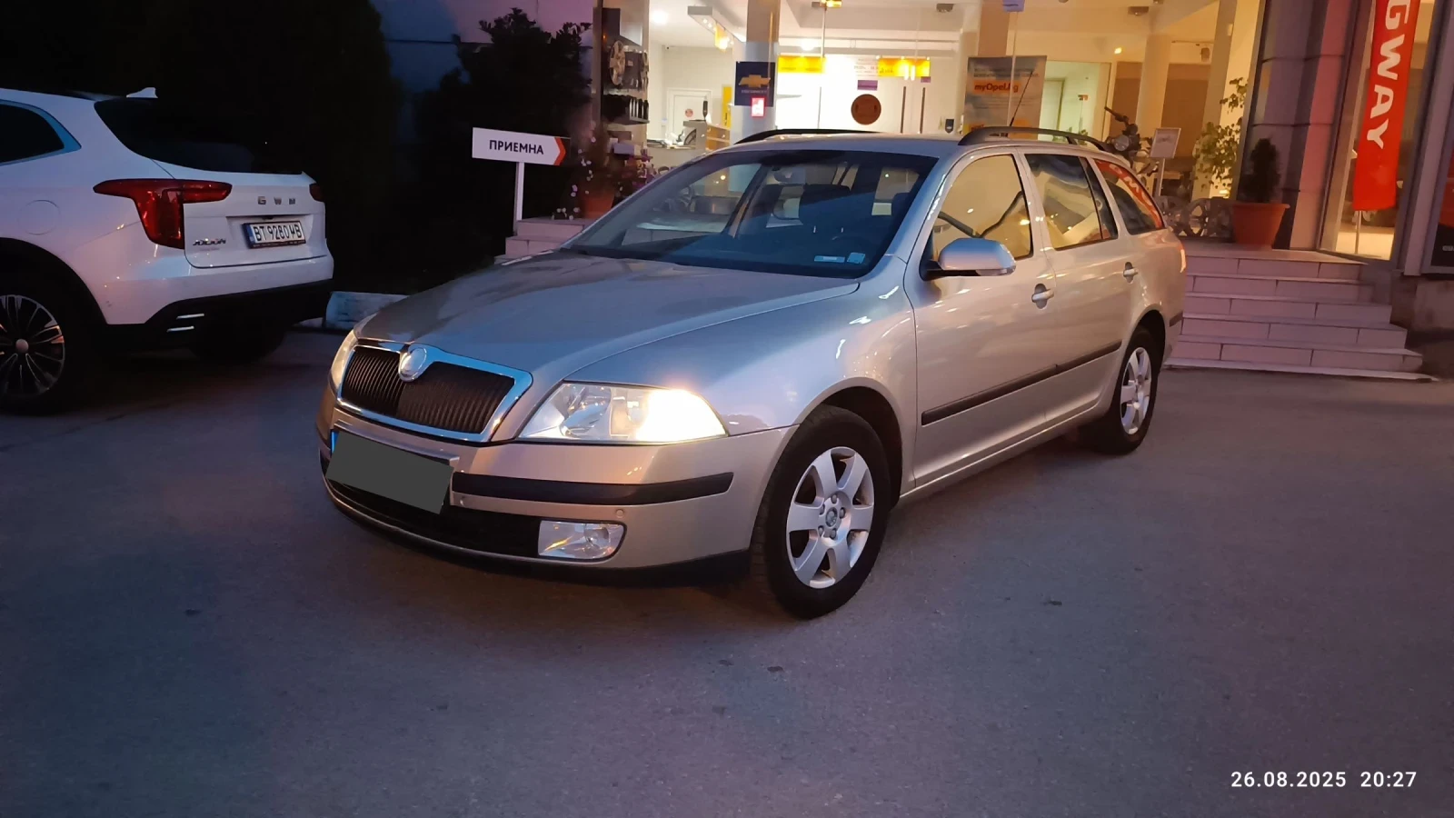 Skoda Octavia II Combi 2.0CDTI 140 k.c. MT6 - изображение 3