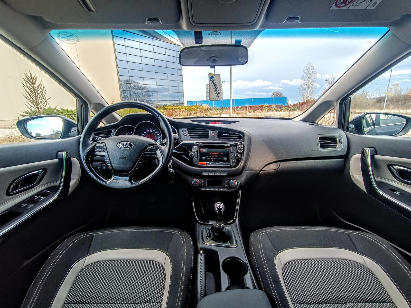 Kia Ceed 1.6 CRDI, LED | NAVI |  |  | Mobile.bg   14