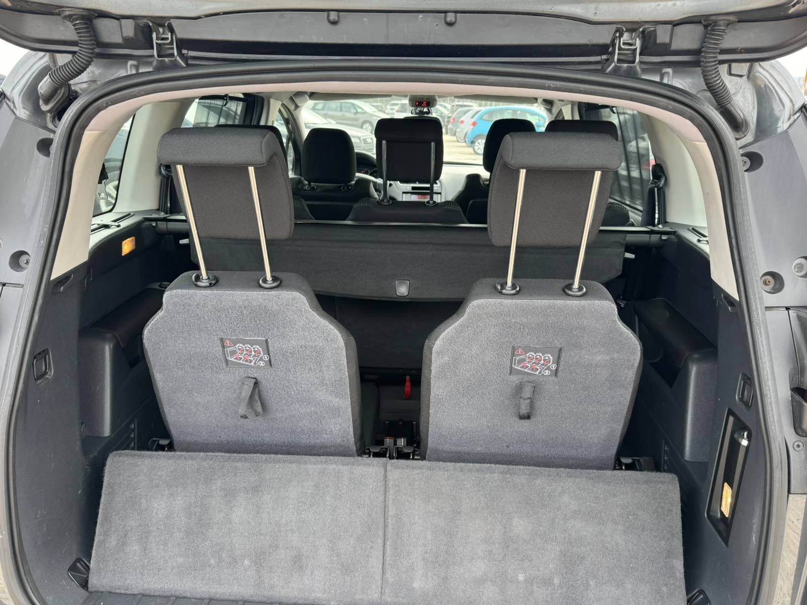 Peugeot 5008 1.6I 6+ 1 | Mobile.bg � ����������� 13