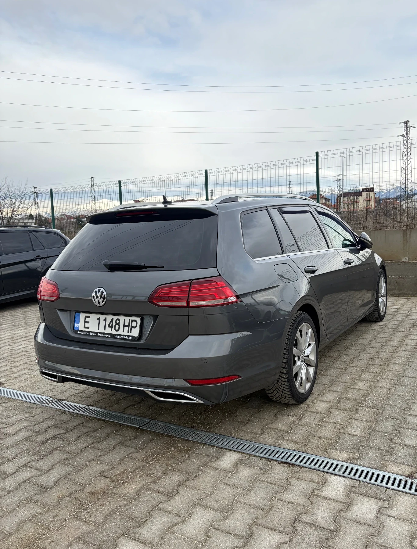 VW Golf Variant ESTATE 1.6  - изображение 4