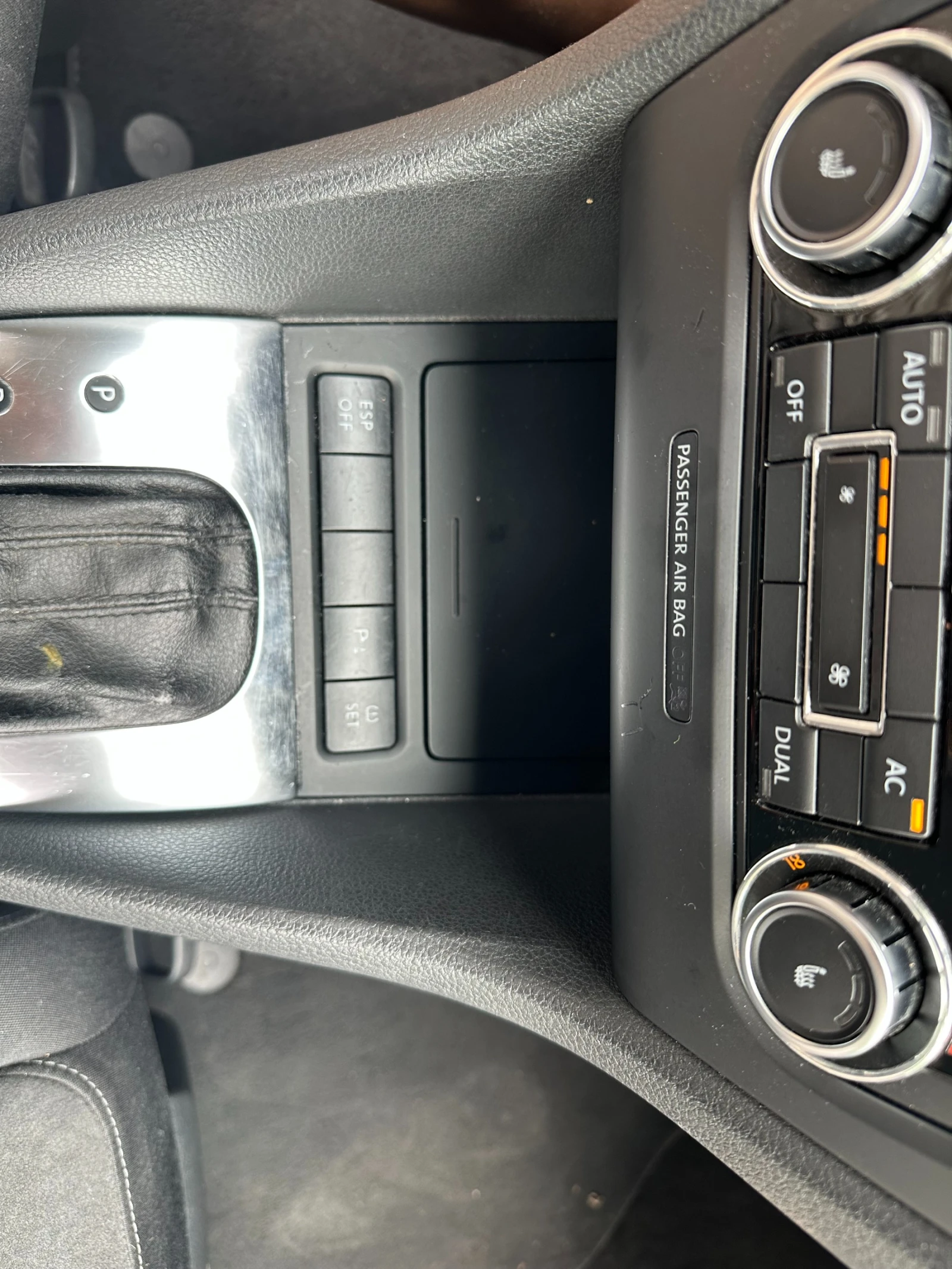 VW Golf, снимка 3 - Автомобили и джипове - 55180290