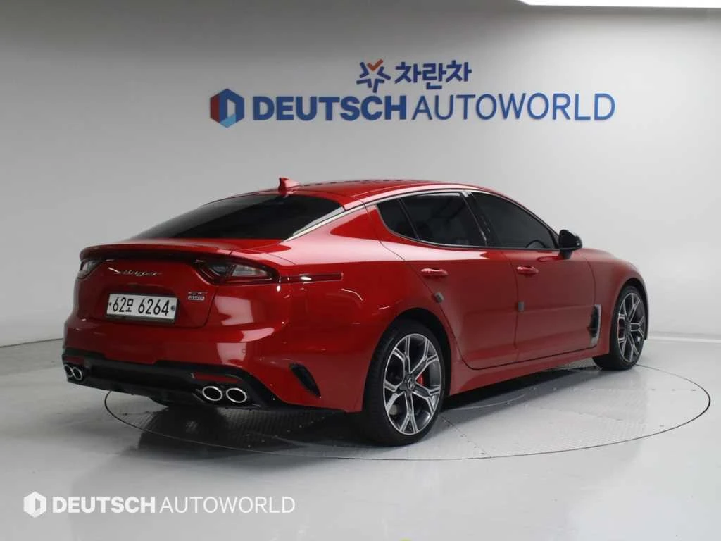 Kia Stinger 2.0* ЕЛ. БАГАЖНИК* BLIND SPOT* КРАЙНА ЦЕНА, снимка 2 - Автомобили и джипове - 55348319