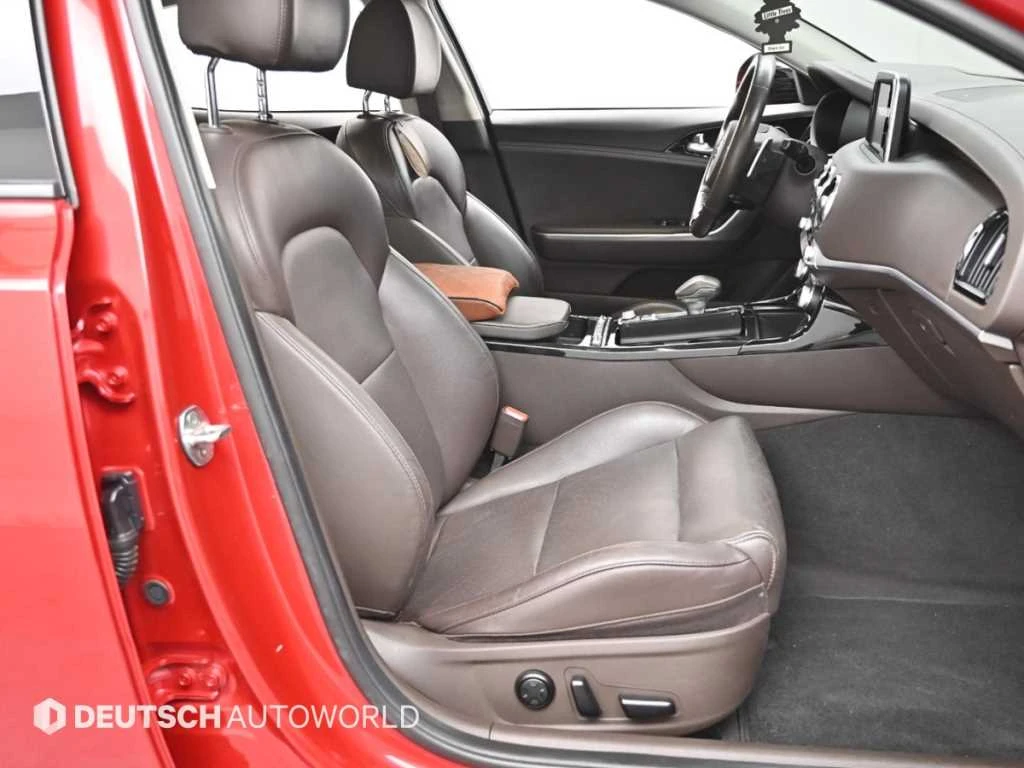 Kia Stinger 2.0* ЕЛ. БАГАЖНИК* BLIND SPOT* КРАЙНА ЦЕНА, снимка 10 - Автомобили и джипове - 55348319