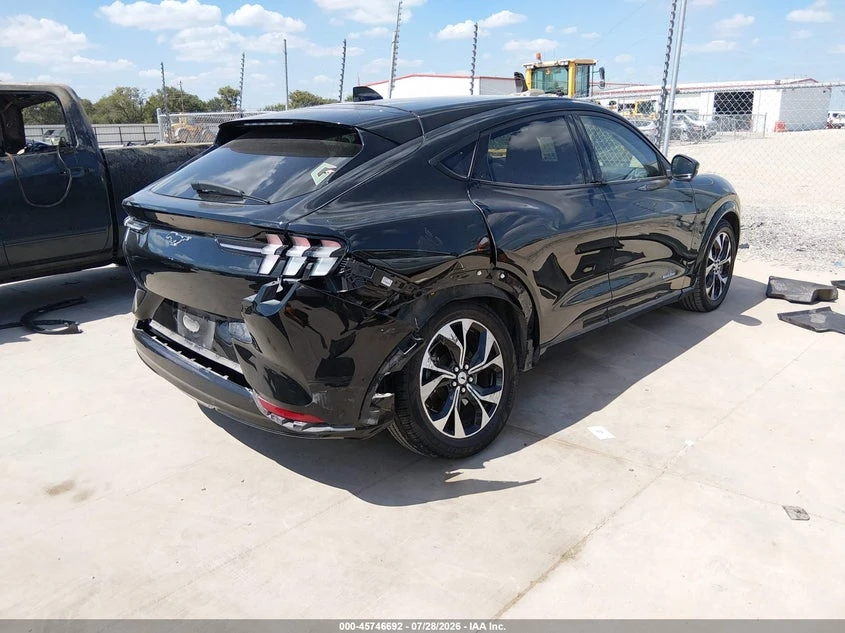 Ford Mustang Mach-E Premium, снимка 4 - Автомобили и джипове - 55469178