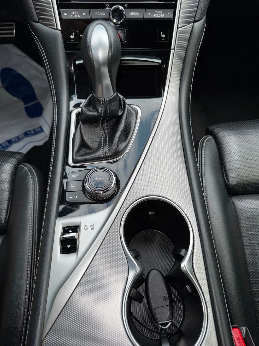 Infiniti Q50 S, снимка 13 - Автомобили и джипове - 55792538