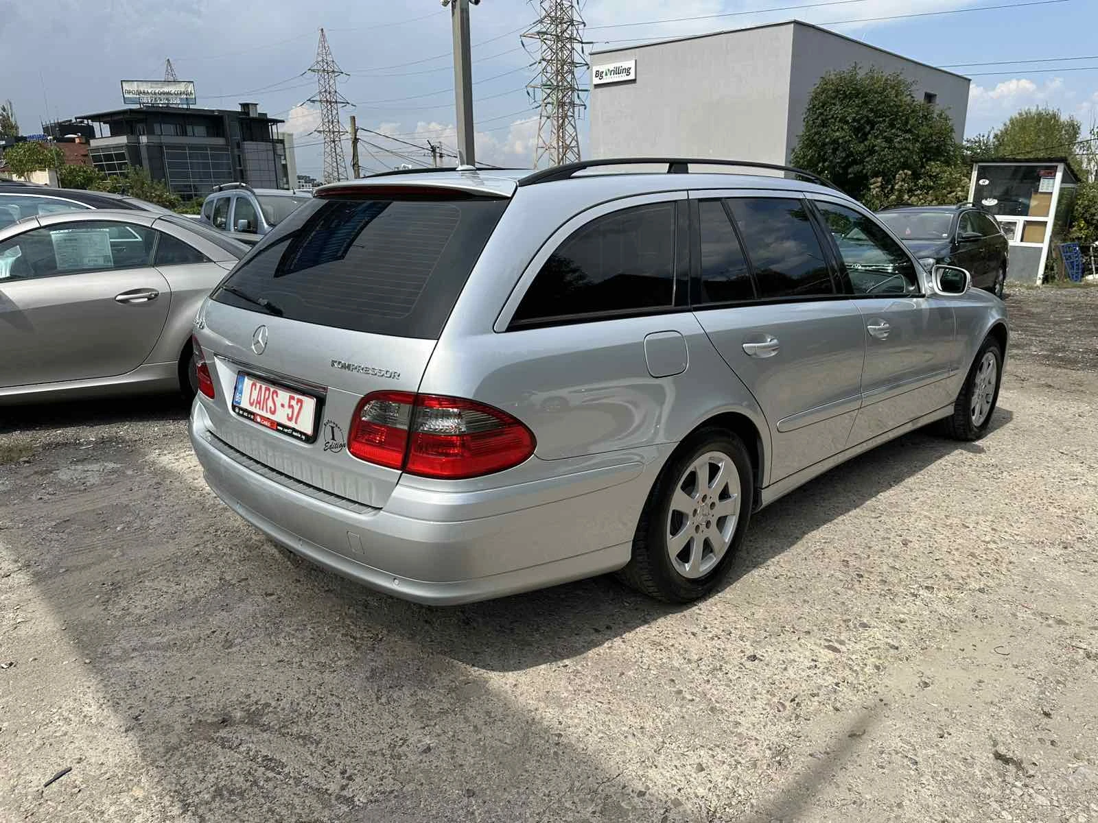 Mercedes-Benz E 200 Kompresssor Aвтоматик Facelift TUV ДО АПРИЛ 2027г , снимка 3 - Автомобили и джипове - 55803789