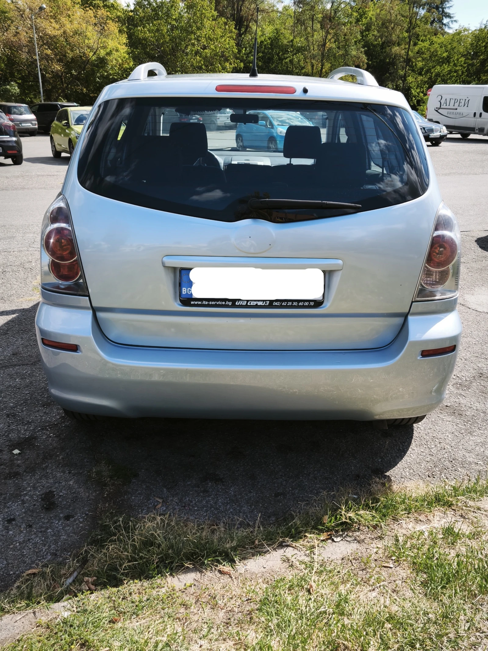 Toyota Corolla verso, снимка 6 - Автомобили и джипове - 56216139