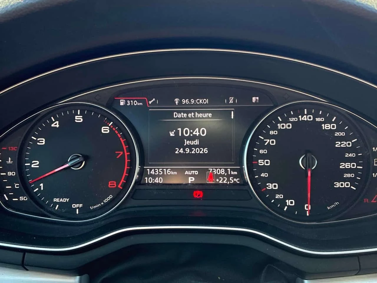 Audi A4 / ОТ ПРЕДСТАВИТЕЛСТВО НА АУДИ / АВТОКРЕДИТ, снимка 8 - Автомобили и джипове - 56221990