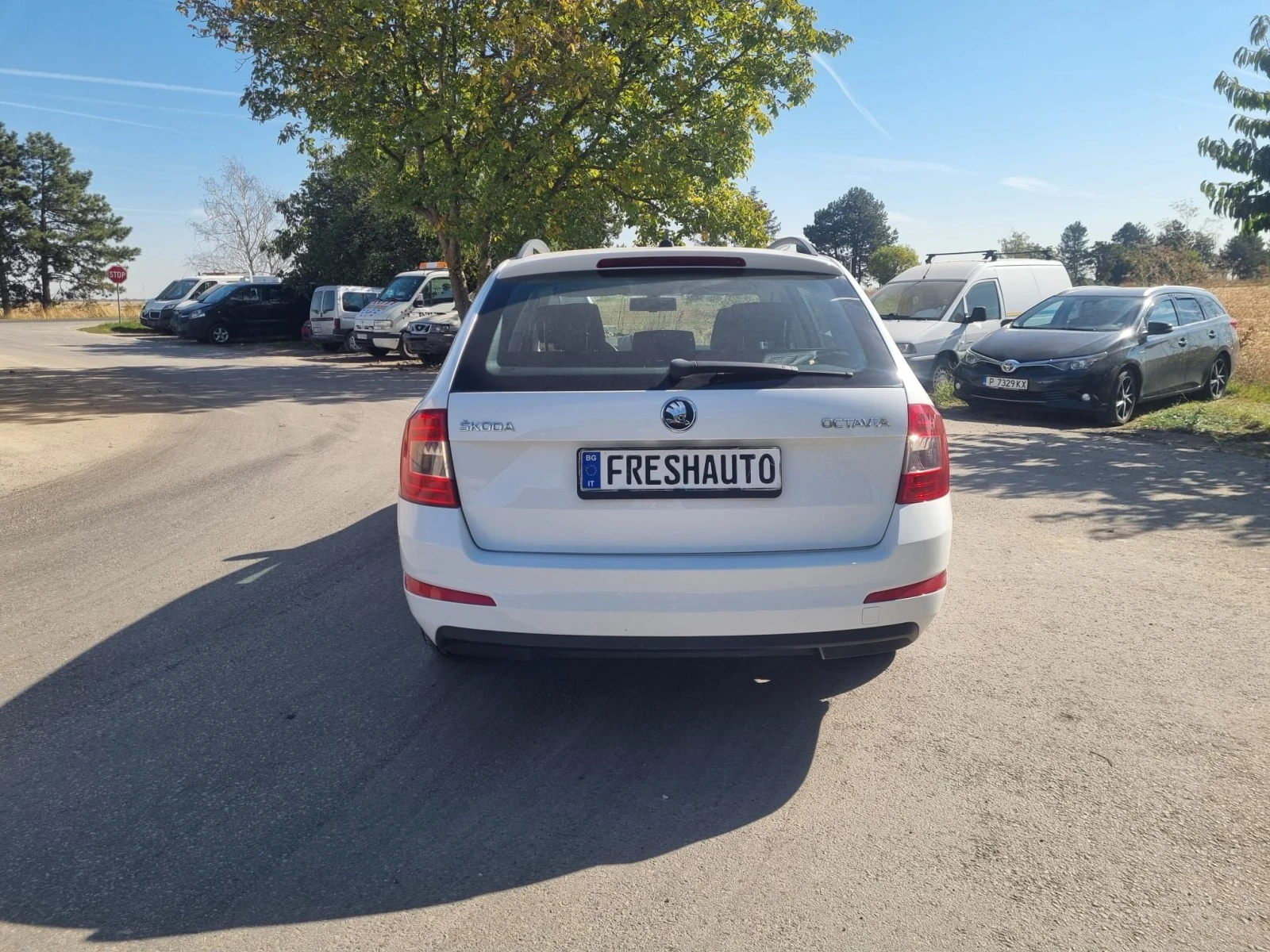 Skoda Octavia 1.6, снимка 4 - Автомобили и джипове - 56390622