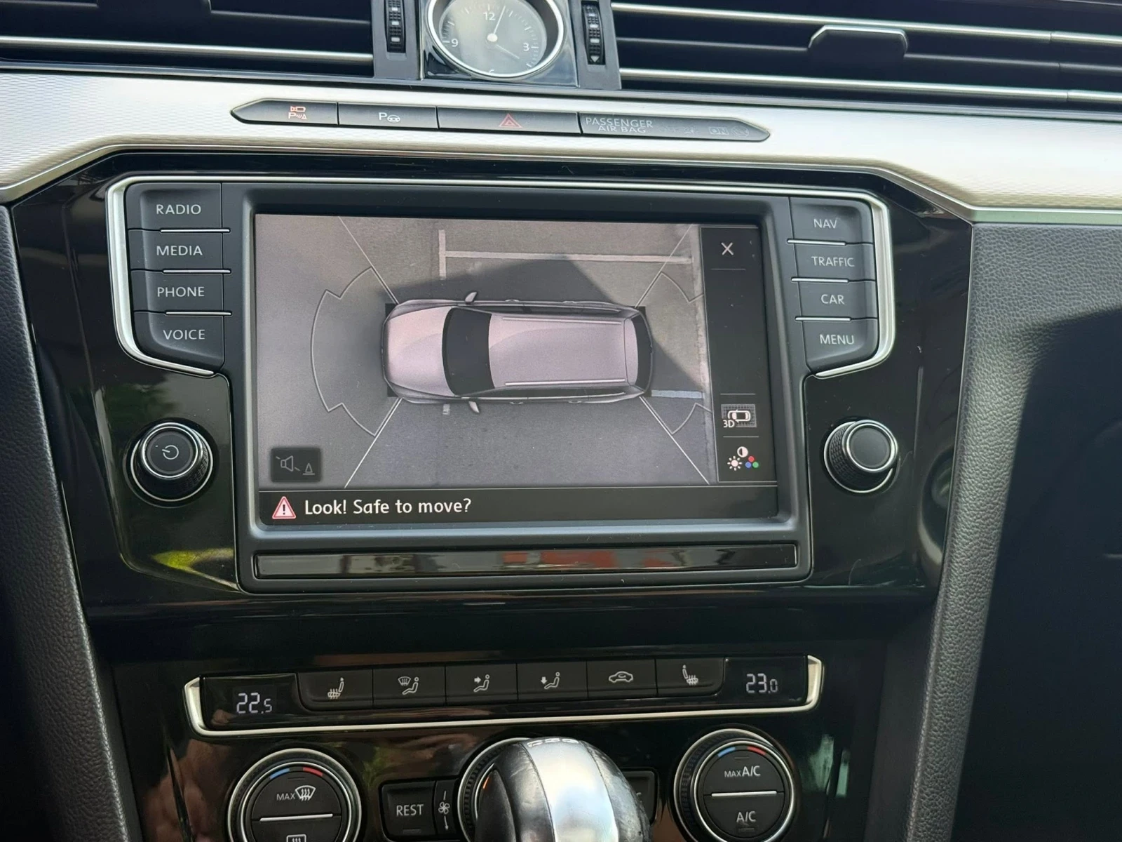 VW Passat 2.0 TSI CH 4x4 | Mobile.bg � ����������� 14